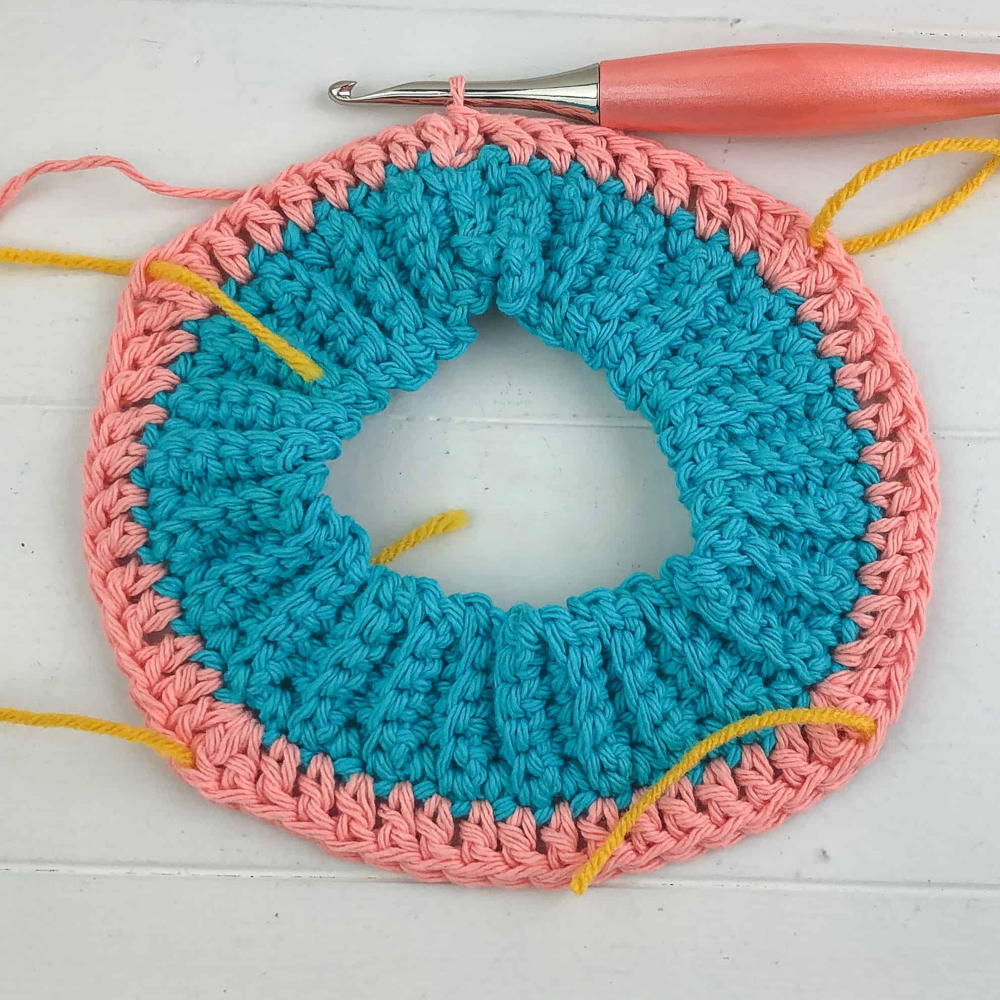 Easy Crochet Baby Bib Pattern Winding Road Crochet