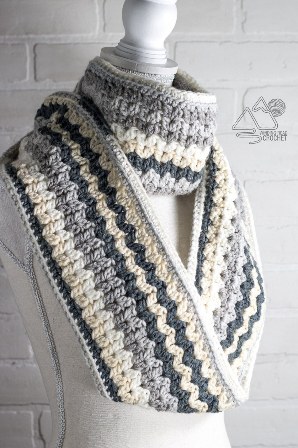 Cluster Stitch Crochet Infinity Scarf Free Pattern - Winding Road Crochet