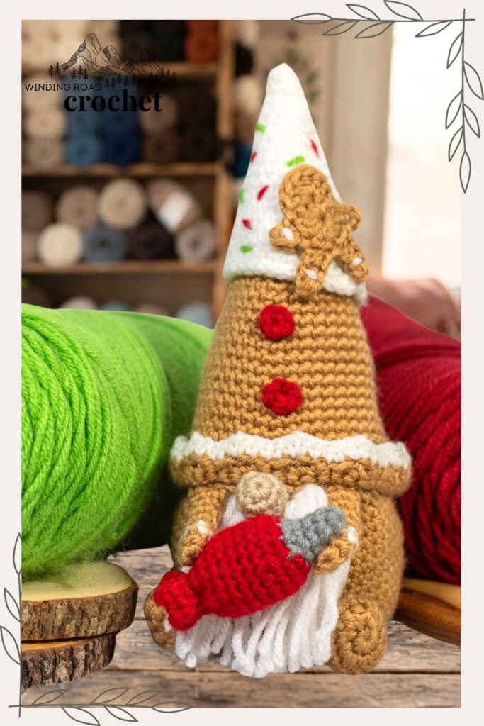 crochet gingerbreqad gnome male with icing bag